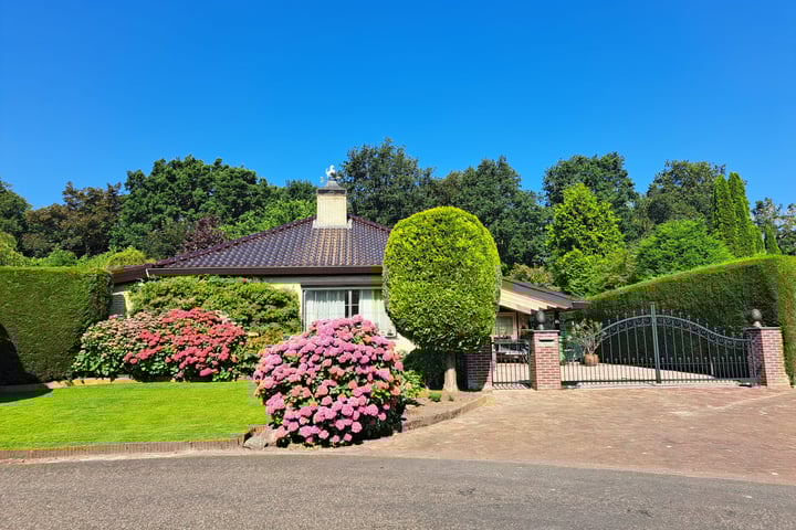 Photo of property Zuiderpark 33, Wieringerwerf