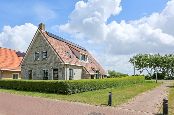 Photo of property Zuiderspruit 2, Nes