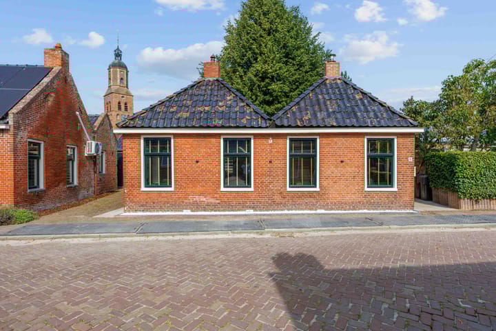 Foto van woning Zuiderstraat 16, Eenrum