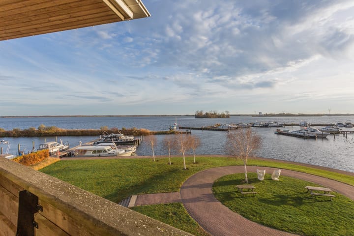 Zuiderzee op Zuid 151 in Biddinghuizen foto