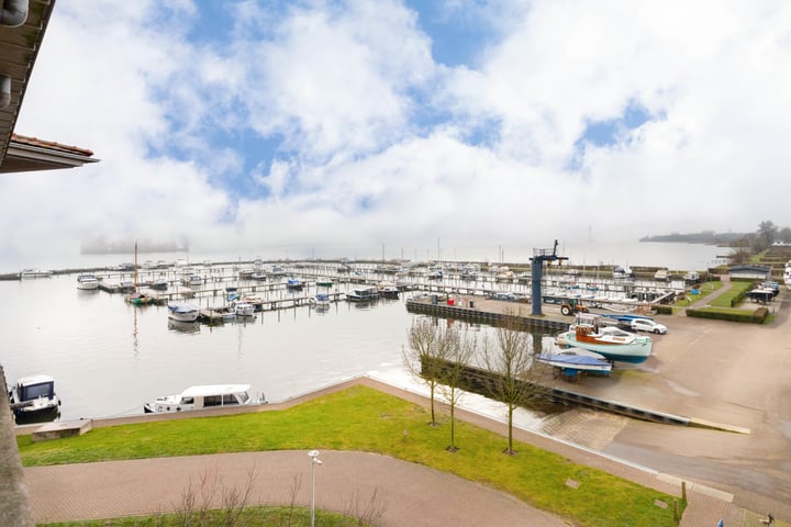 Zuiderzee op Zuid 83 in Biddinghuizen