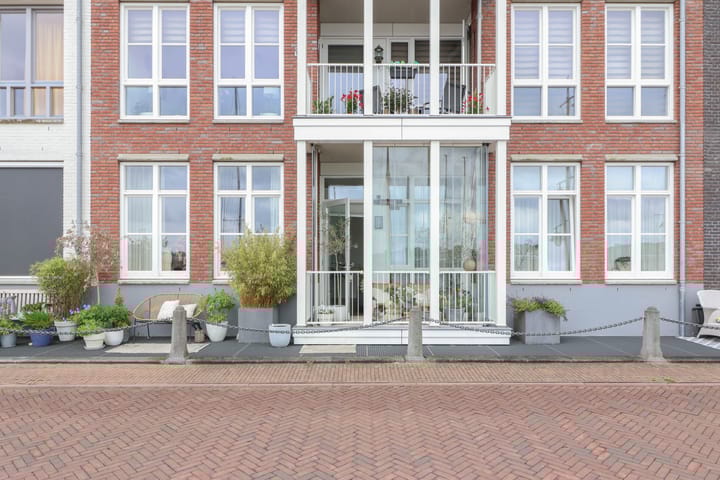 Zuiderzeeboulevard 34 in Bunschoten-Spakenburg
