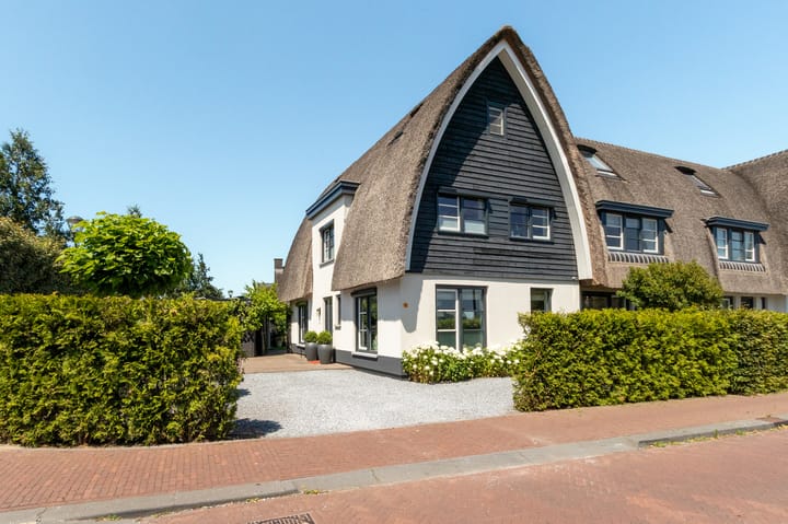 Zuiderzeedreef 1 in Blaricum foto