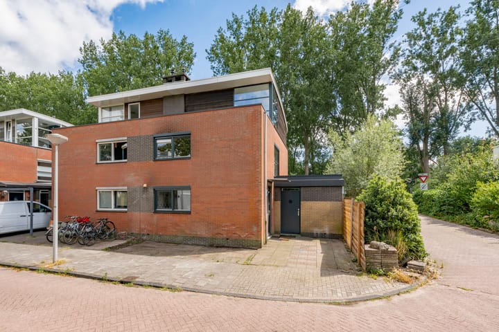 Zuiderzeepark 65 in Amsterdam