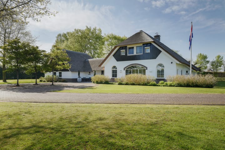 Photo of property Zuiderzeestraatweg 100, Hierden