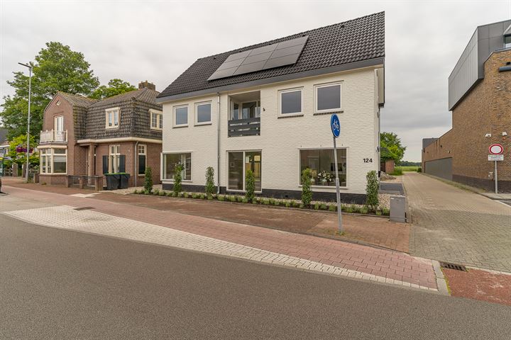 Zuiderzeestraatweg 124 in Oldebroek