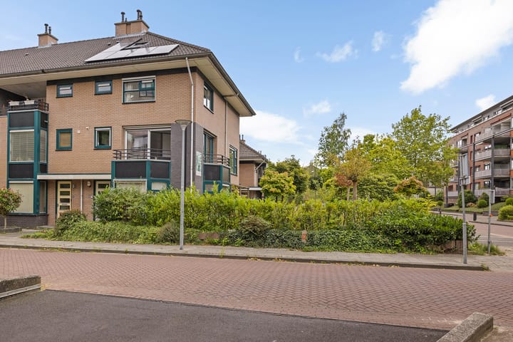 Zuidhaege 163 in Assen foto
