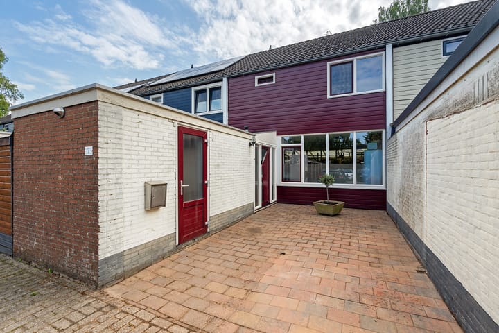 Zuidlaarderbrink 276 in Emmen