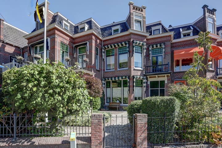 Photo of property Zuidoostersingel 15, Harlingen