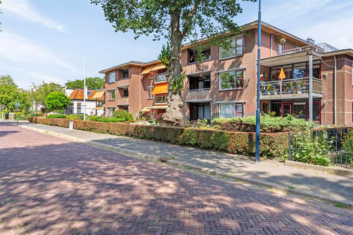 Zuidoostersingel 37-9 in Harlingen