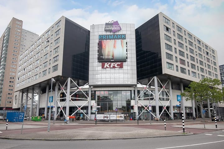 Zuidplein 662 in Rotterdam