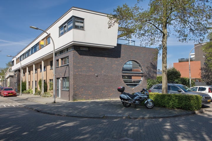 Photo of property Zuidpoldersingel 56, Delfgauw