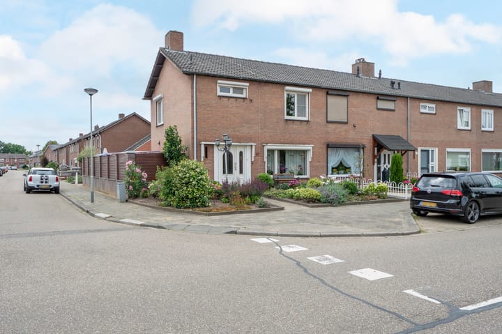Photo of property Zuidsingel 57, Maasbracht