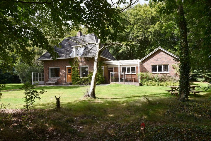 Zuidveldigerweg 4 in Peest foto