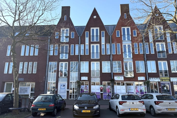 Photo of property Zuidvliet 294g, Leeuwarden