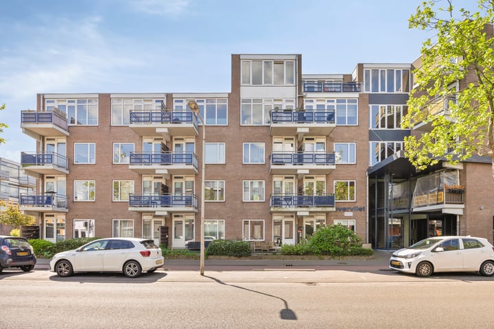 Zuidvliet 456 in Leeuwarden foto