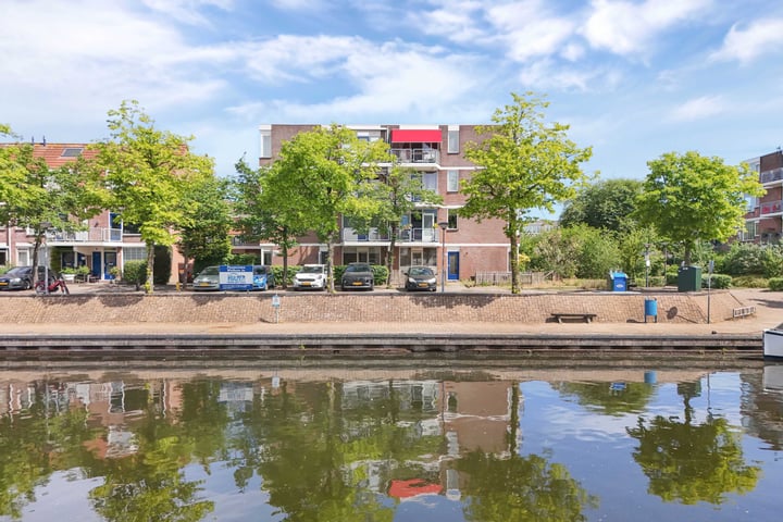 Zuidwal 123 in Huizen foto