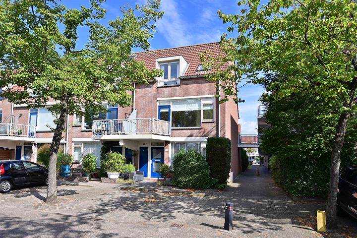 Zuidwal 65 in Huizen