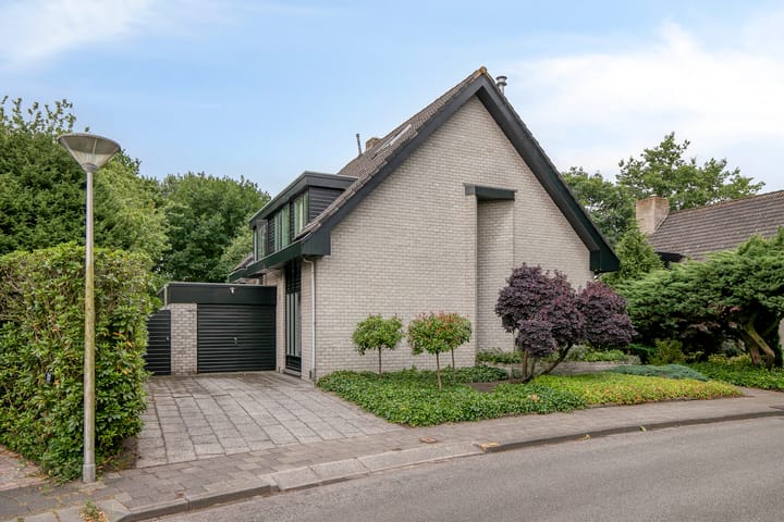 Zuidwinde 6 in Steenbergen