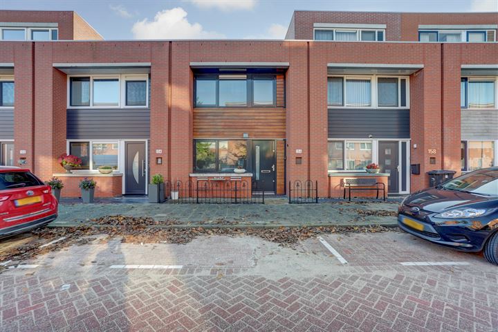 Zuidzijdsedijk 156 in Hoogvliet Rotterdam