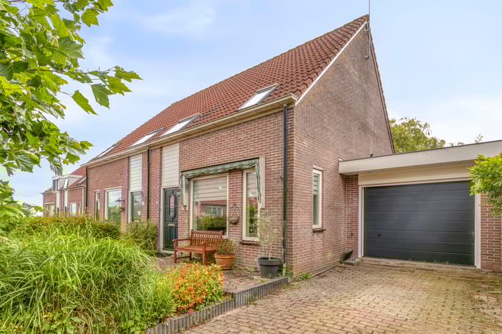 Zuivelhof 12 in Warder