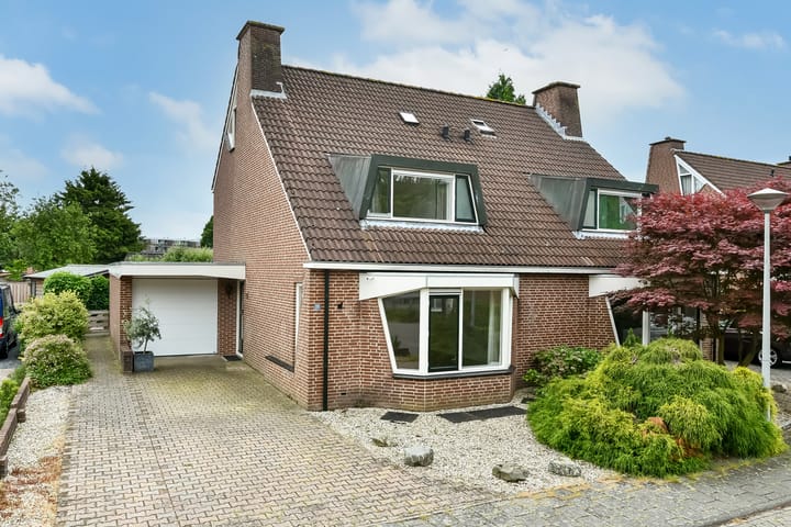 Zülpichhof 19 in Elst