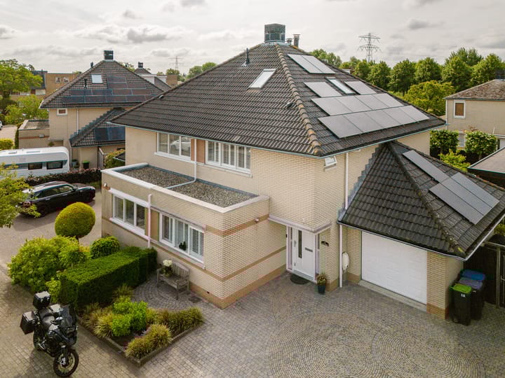 Zuster Reichertstraat 15 in Spijkenisse Foto