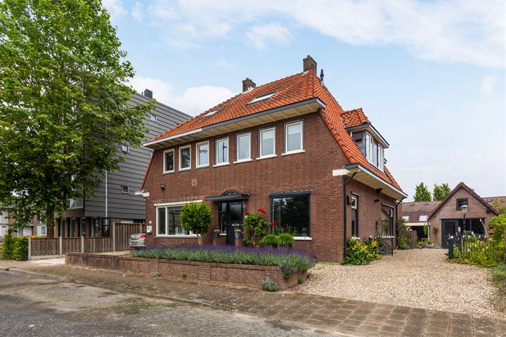 Zutphensestraat 121-2 in Apeldoorn