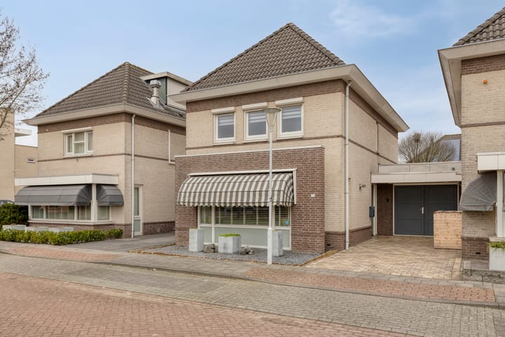 Zwaanvelden 30 in Best