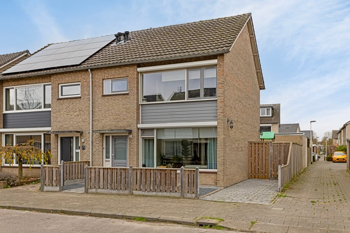 Zwaardvisstraat 11 in Helmond