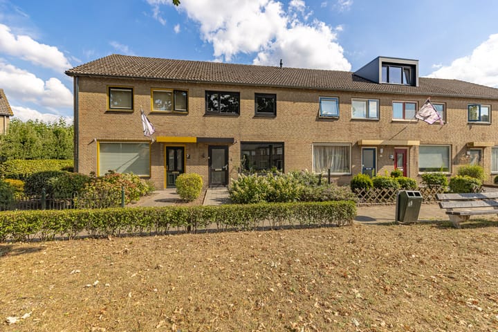 Zwaluwenhof 4 in Zundert