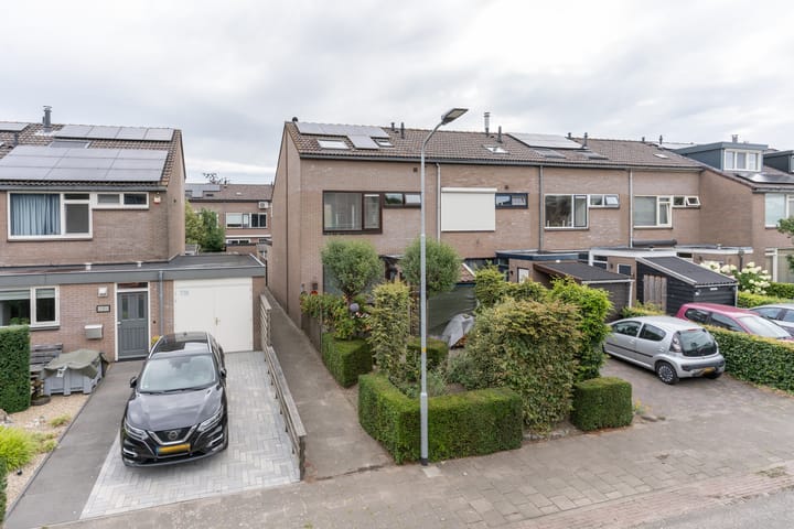 Photo of property Zwaluwstraat 116, Ermelo