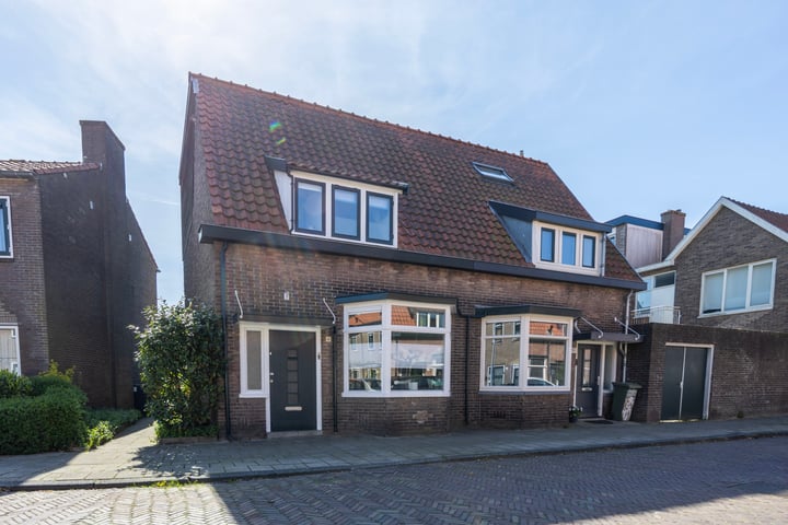 Zwaluwstraat 48 in Haarlem