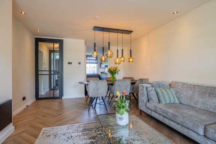 Photo of property Zwaluwstraat 56, Maassluis