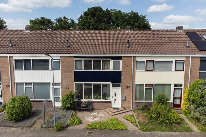 Zwaluwstraat 6 in Vaassen