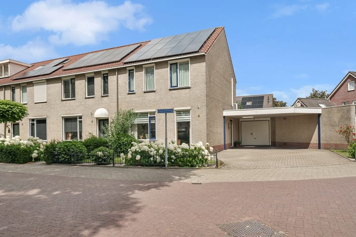 Zwaluwtong 6 in Nijverdal