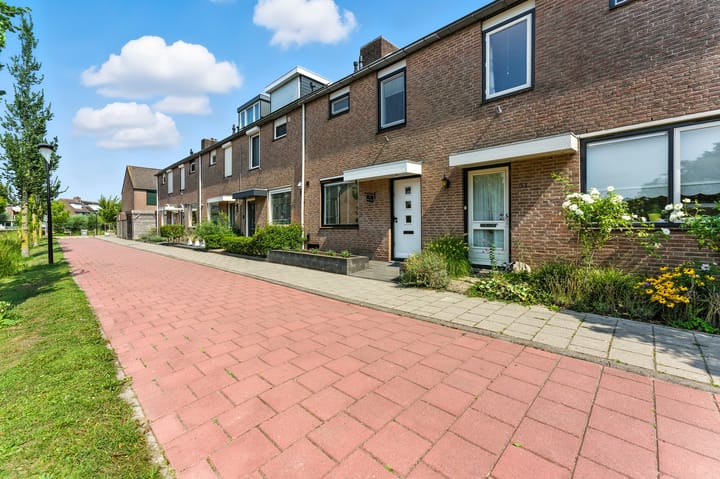 Zwanebloem 53 in Alblasserdam