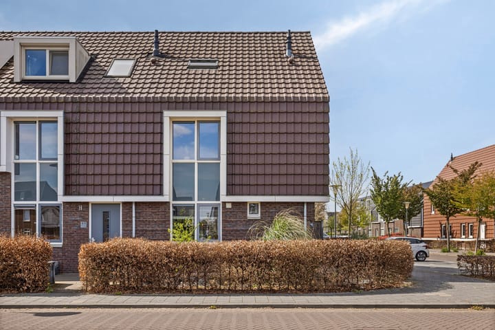 Zwanenbloem 45 in Elst