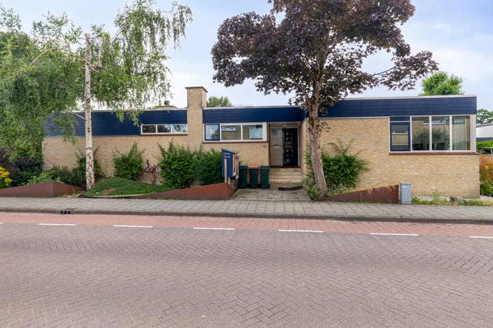 Photo of property Zwanenkade 96, Krimpen aan den IJssel