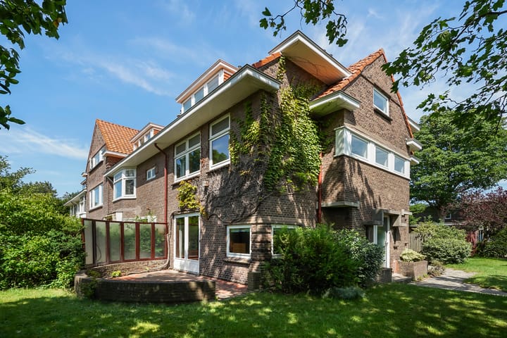 Zwanenlaan 13 in 's-Gravenhage