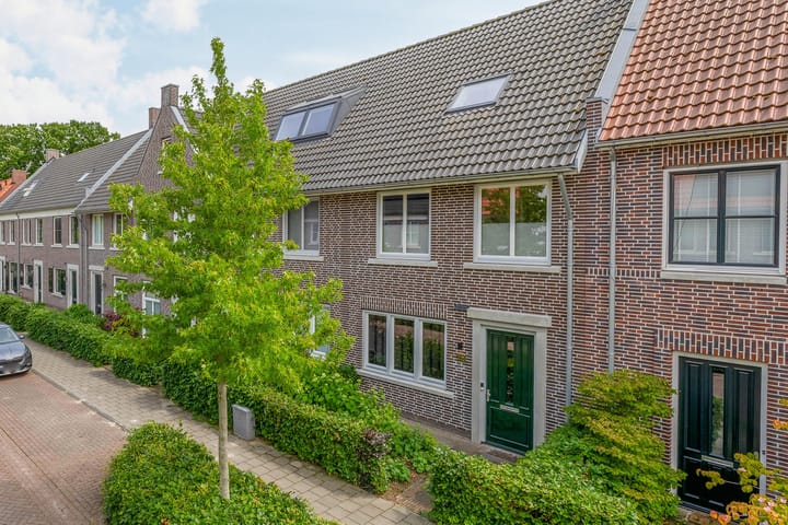 Zwartbont 18 in Veldhoven