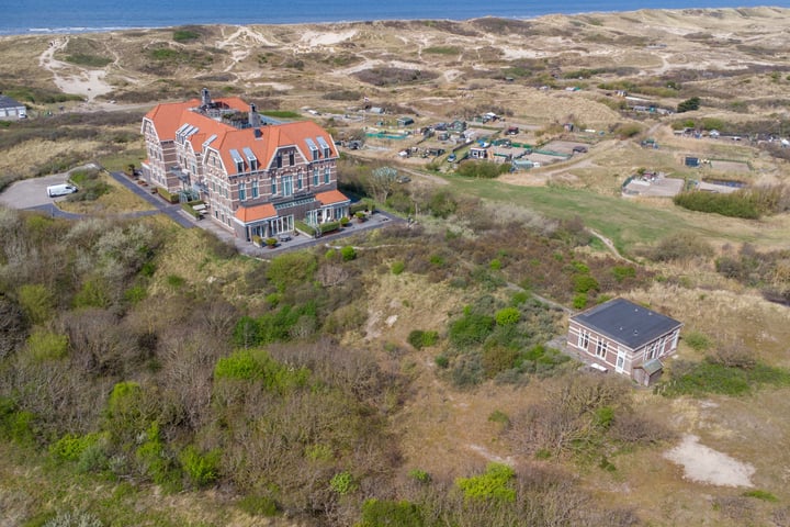 Zwartendijk 7 in Egmond aan Zee