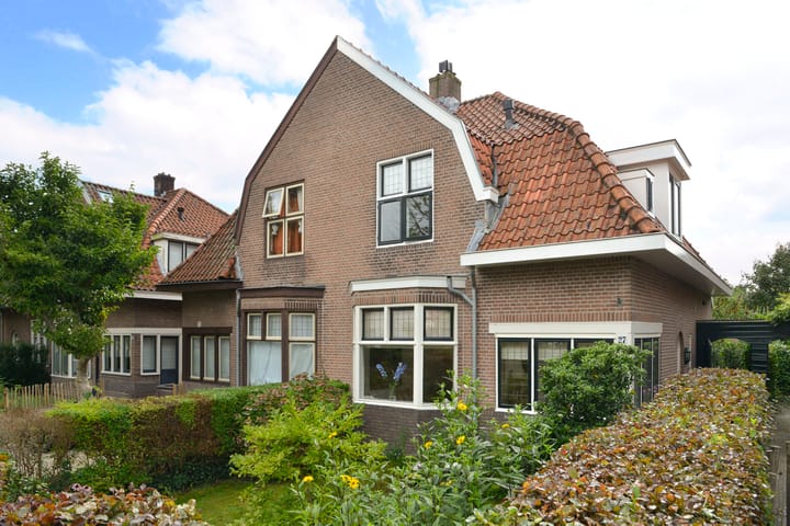 Zwarteweg 27 in Bussum