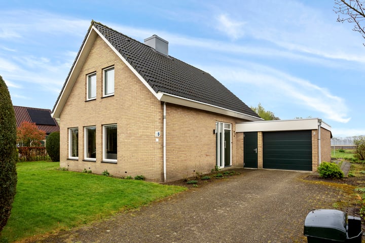 Photo of property Zwarteweg 5, Nieuw-Amsterdam