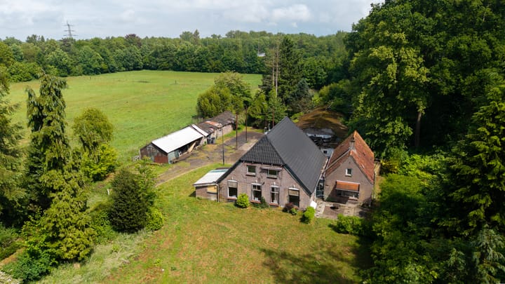 Zwarteweg 5 in Emst