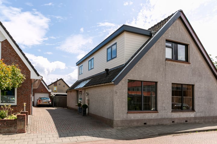 Photo of property Zwarteweg 7, Rheden