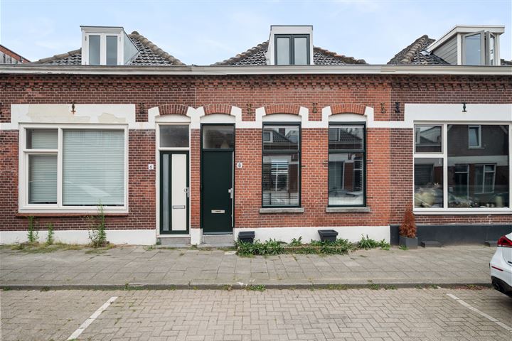 Zwijndrechtsestraat 8 in Rotterdam