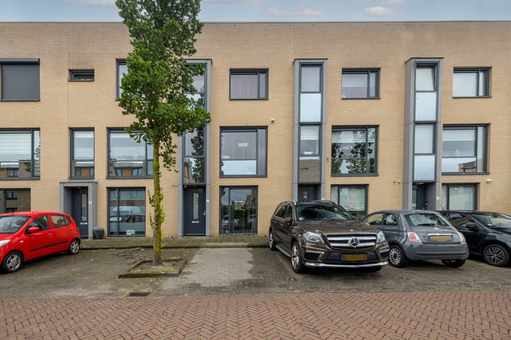Zwijnenburg 7 in Barendrecht
