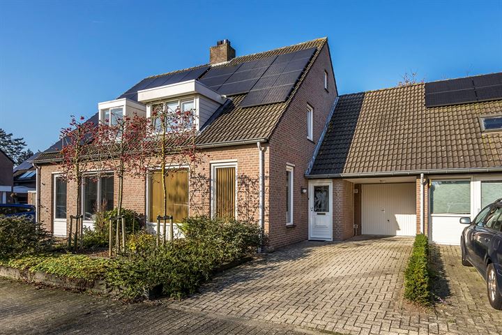 Zwikkerstraat 14 in Best