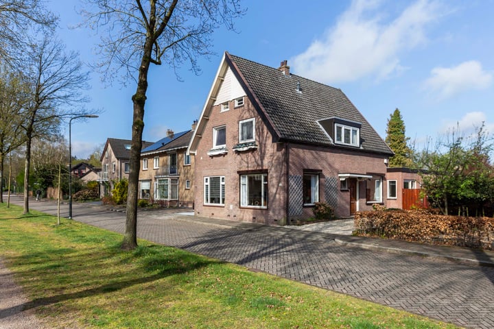 Zwolseweg 15 in Apeldoorn Foto